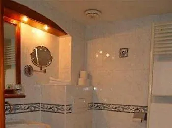 فندق ريستورانت أو سيرف دأور ستراسبورغ