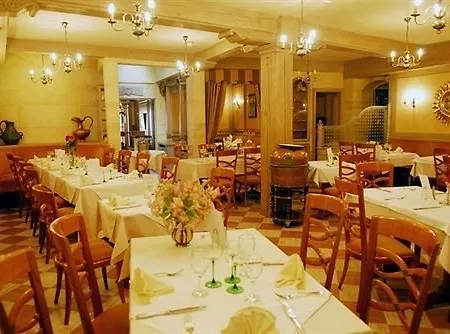 Ξενοδοχείο Logis Restaurant Au Cerf D'or